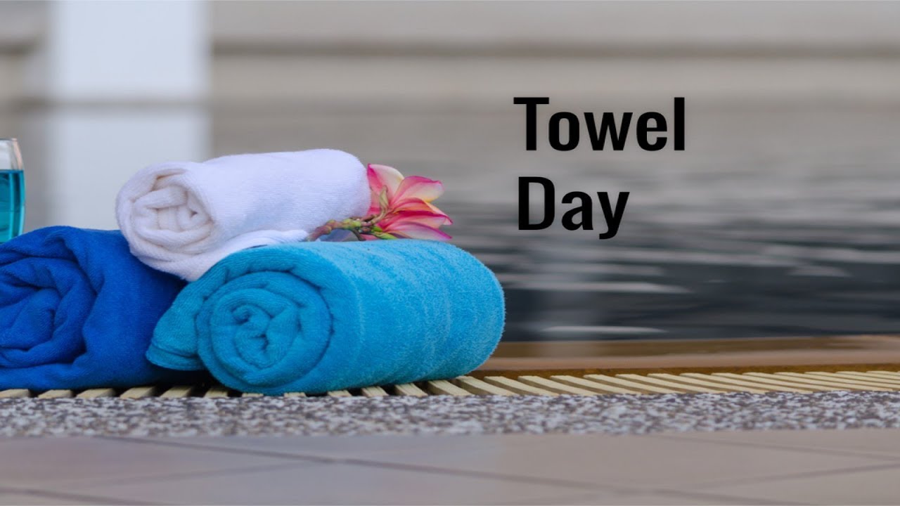 Oggi è il “Towel Day”: ecco cos’è la Giornata dell’Asciugamano