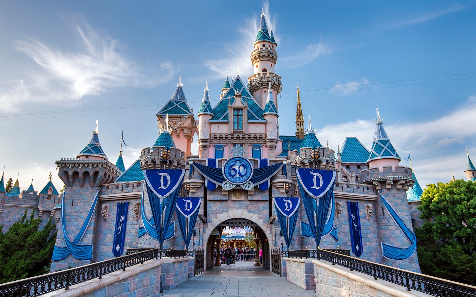 Disneyland in Italia: trattative per l'apertura di un parco in Sicilia?