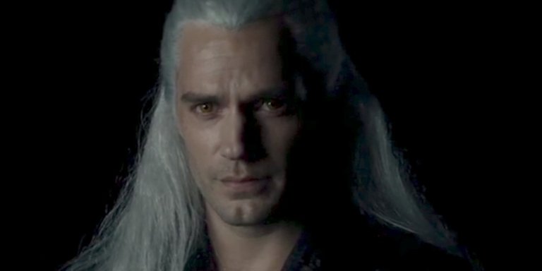 The Witcher - Prima occhiata ufficiale a Henry Cavill come Geralt