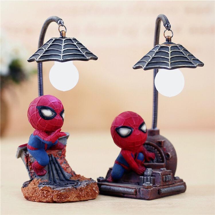 lampada spiderman