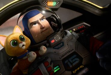 Lightyear – Nuovo trailer e poster del film Disney Pixar