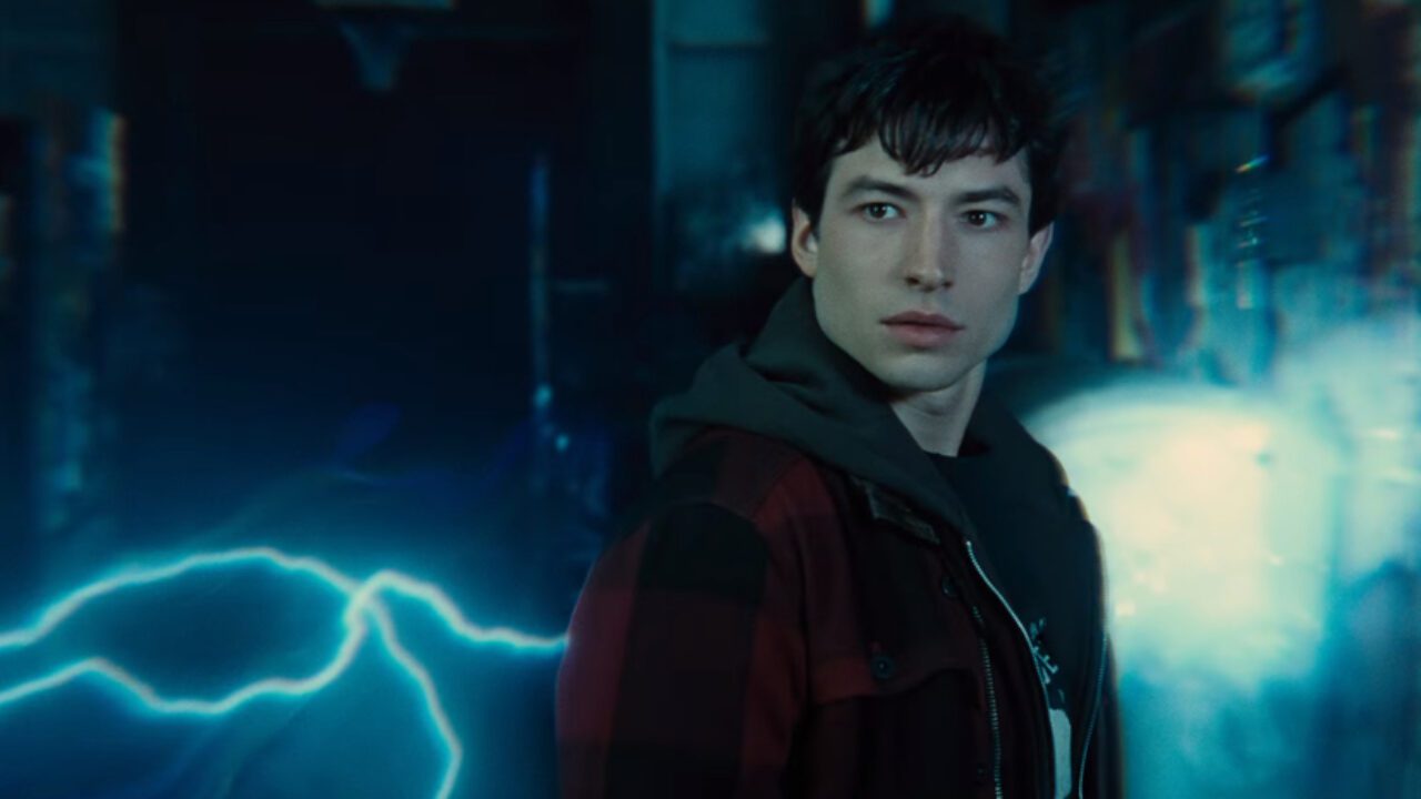 Ezra Miller: «Soffro di problemi mentali, lavorerò per superarli»