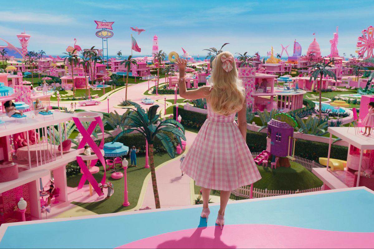 221216103336-03-barbie-movie-6435429f2f7e7
