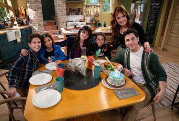 Wizards Beyond Waverly Place – Prime immagini online